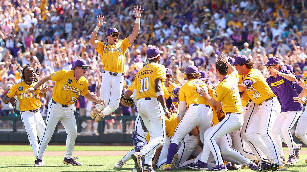 LSU Tigers celebrate NCAA title win