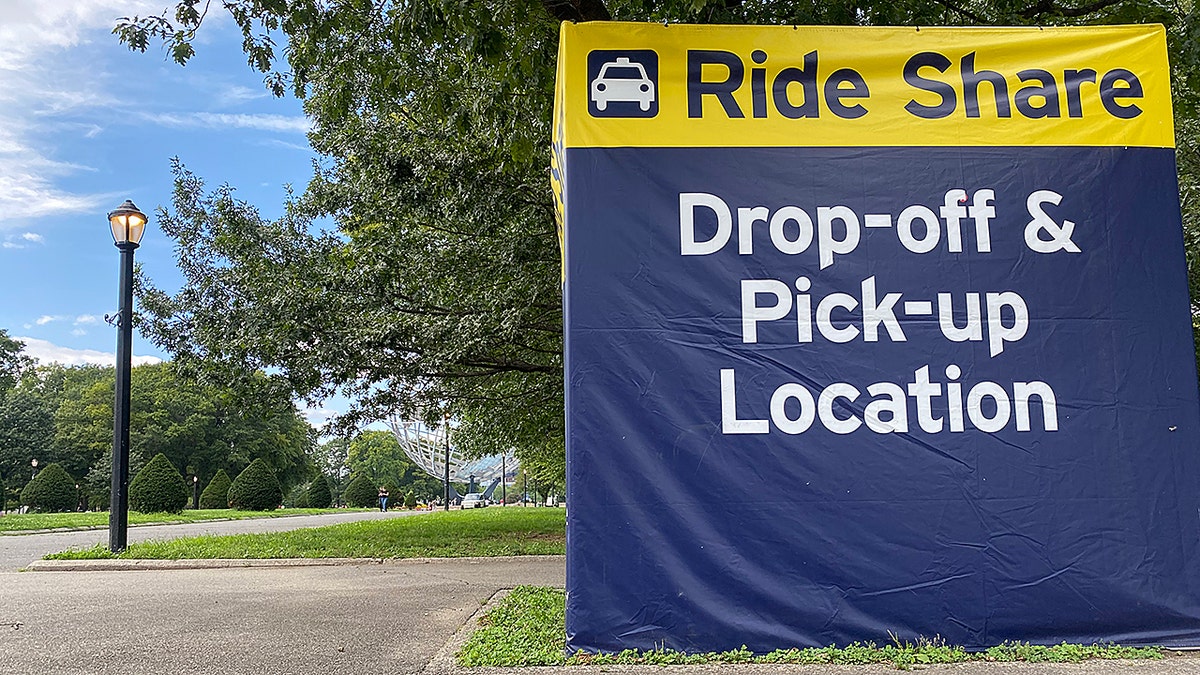 Rideshare passenger was picked up by someone posing as a rideshare driver